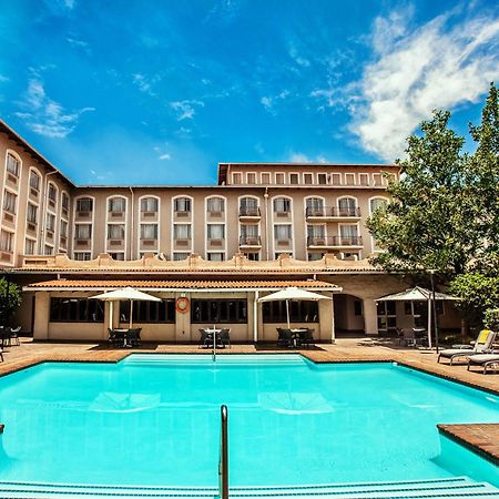 Garden Court Or Tambo International Airport Hotell Kempton Park Eksteriør bilde