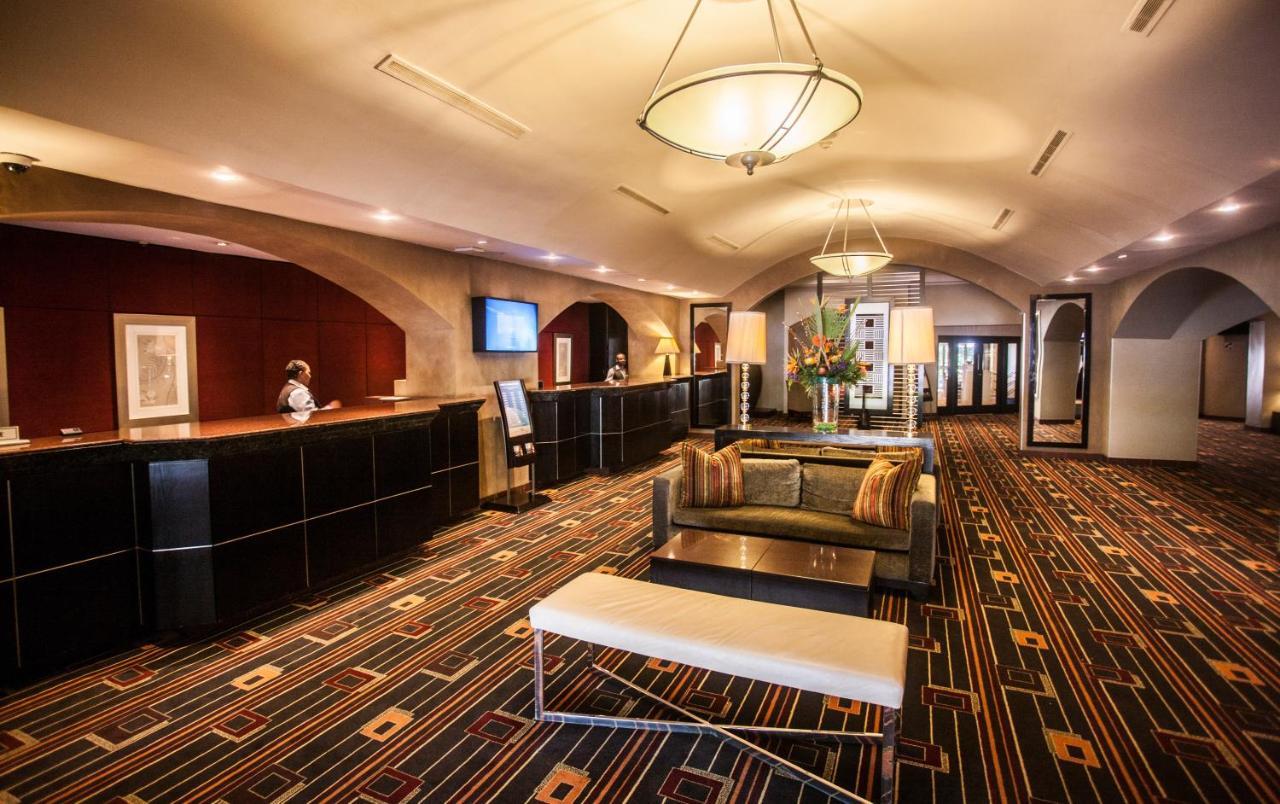 Garden Court Or Tambo International Airport Hotell Kempton Park Eksteriør bilde