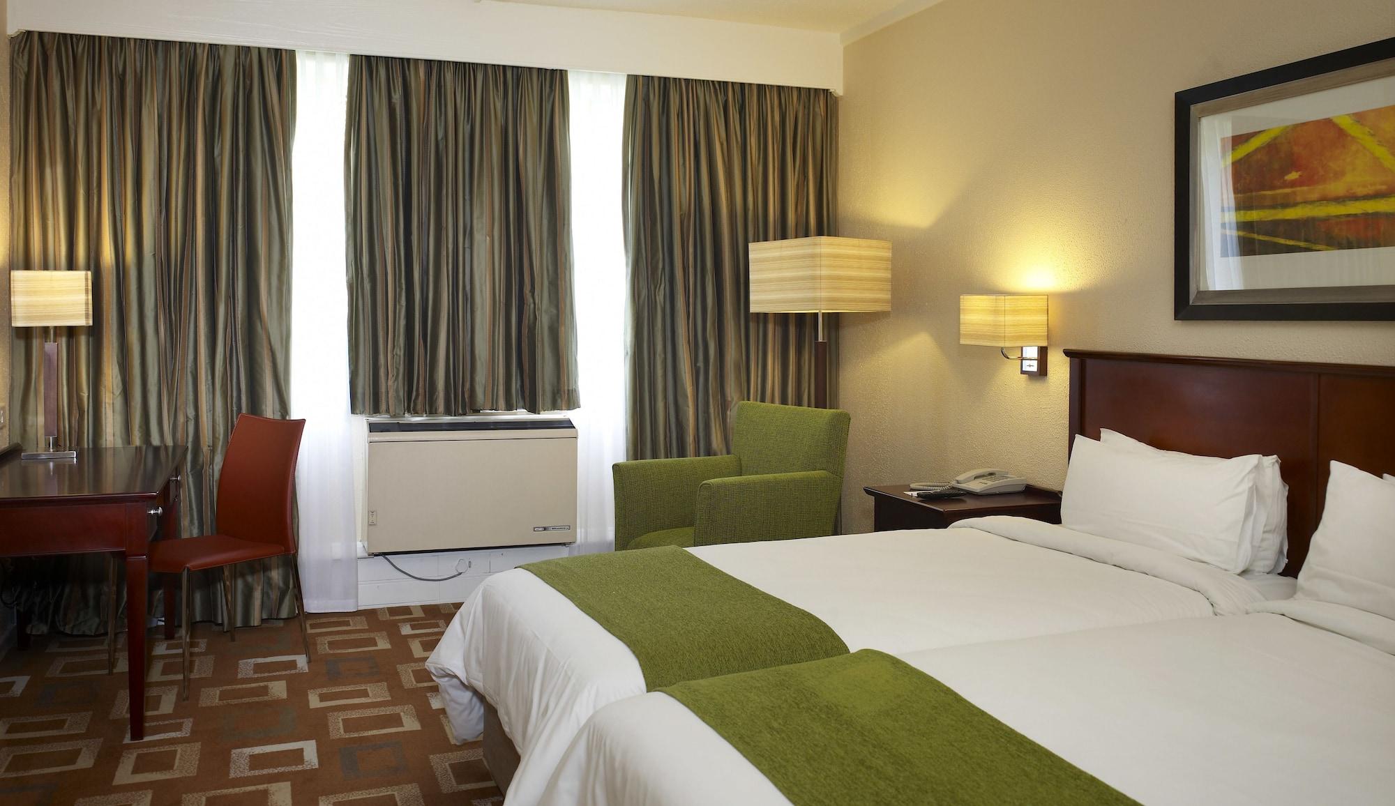 Garden Court Or Tambo International Airport Hotell Kempton Park Eksteriør bilde