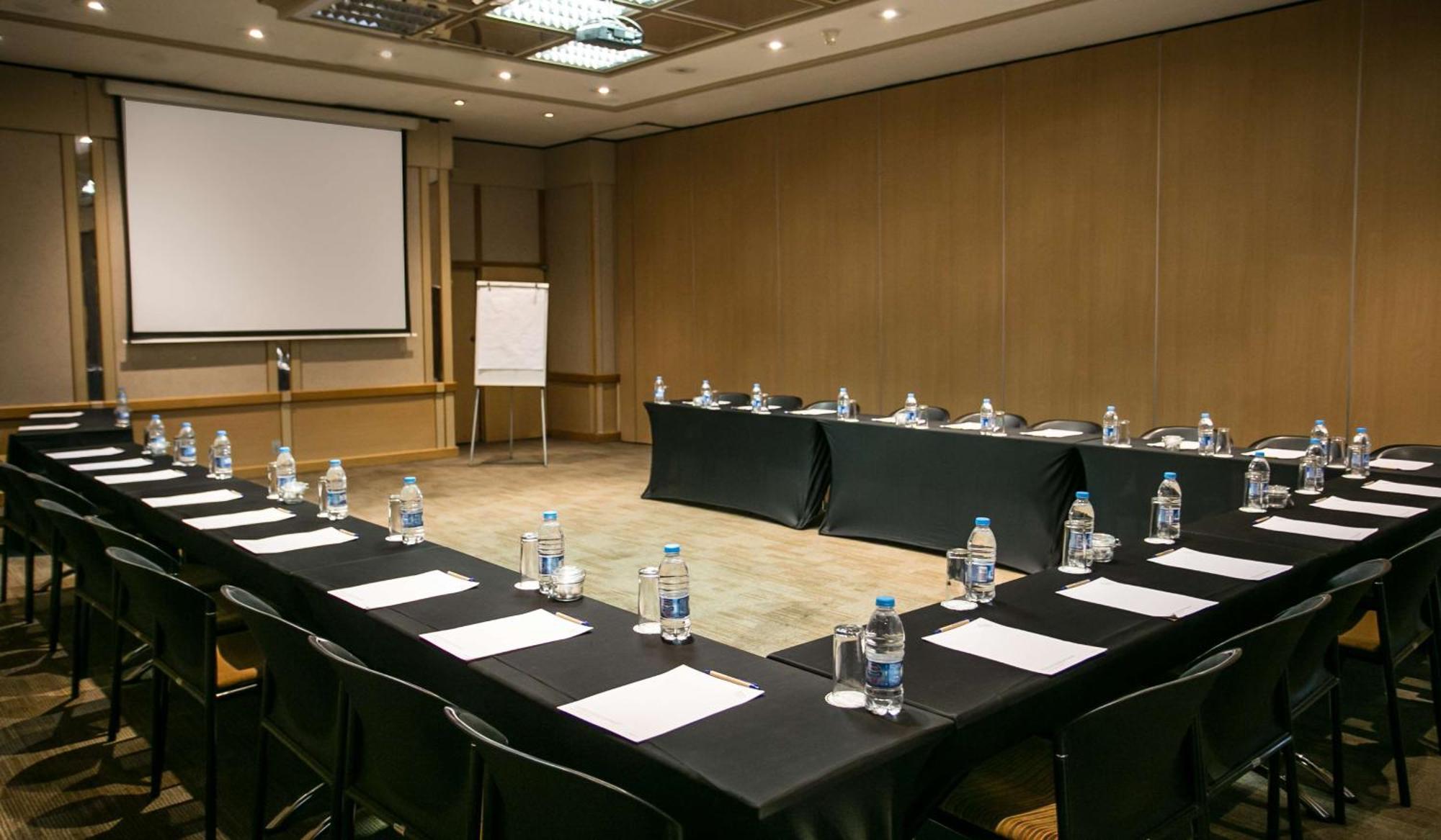 Garden Court Or Tambo International Airport Hotell Kempton Park Eksteriør bilde
