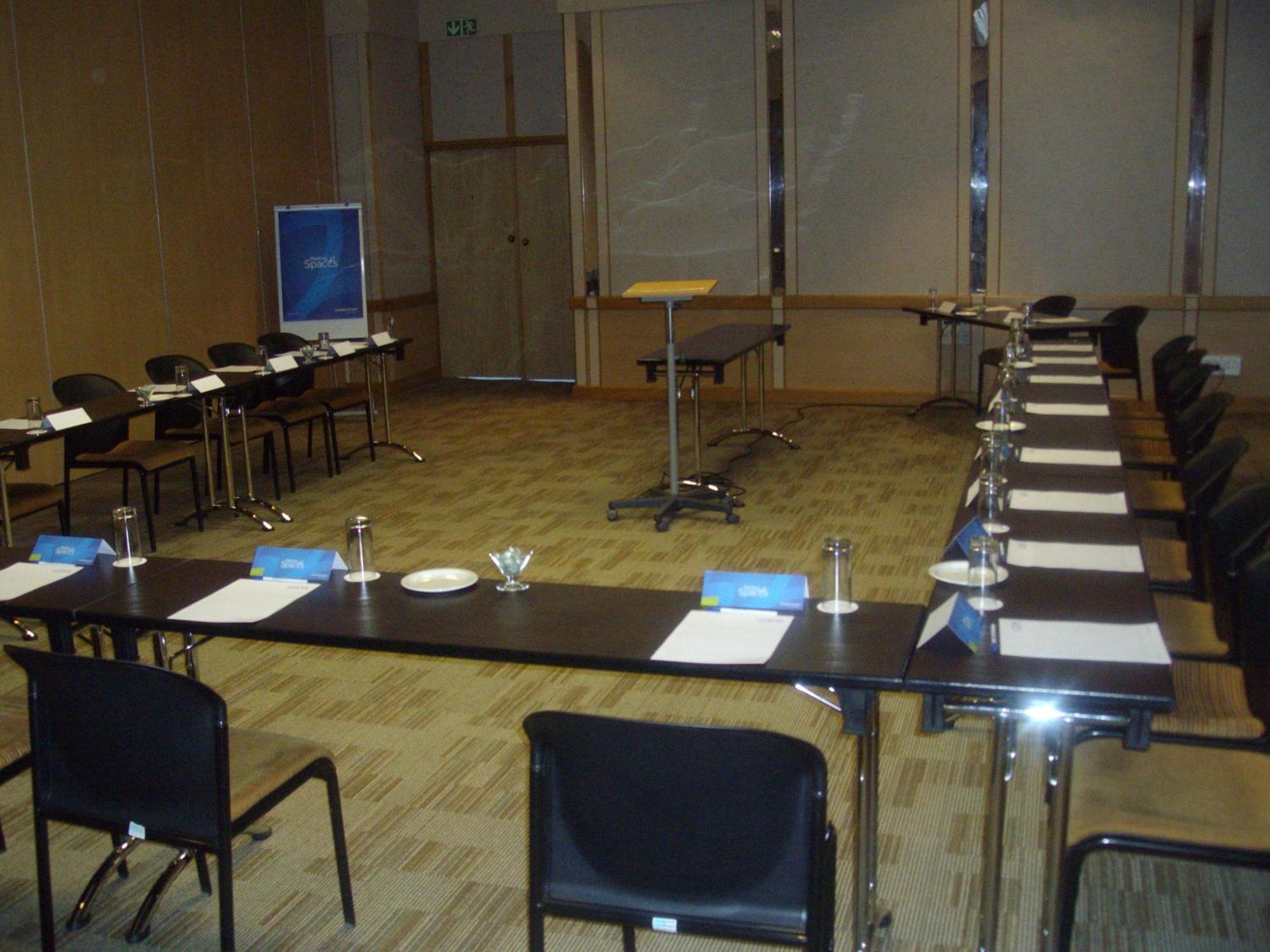 Garden Court Or Tambo International Airport Hotell Kempton Park Eksteriør bilde