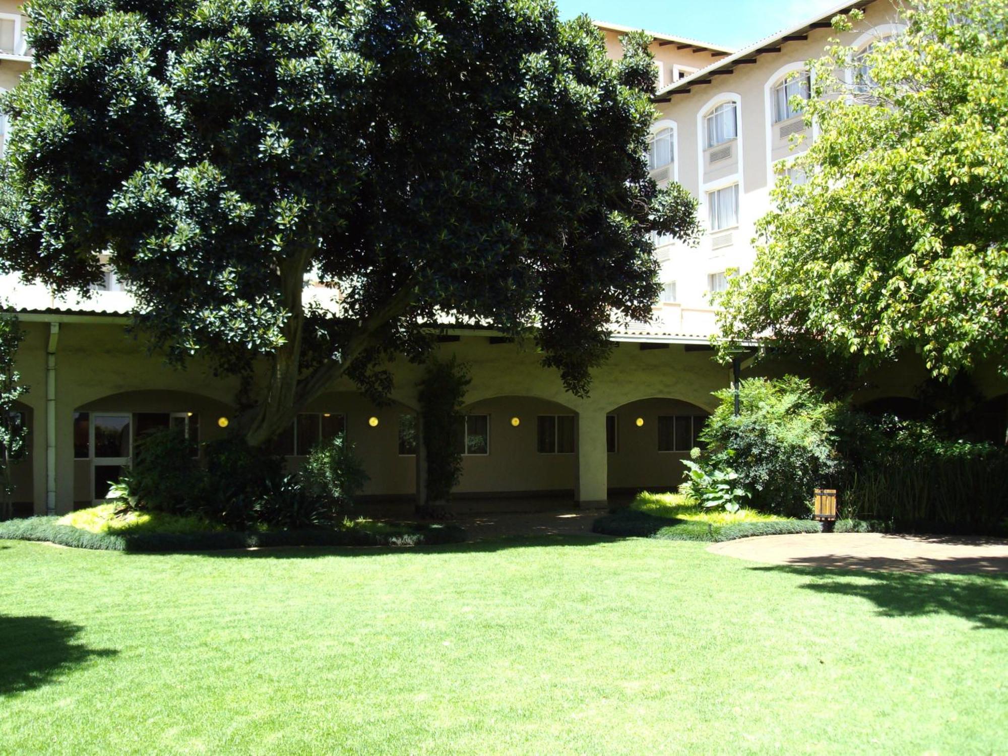 Garden Court Or Tambo International Airport Hotell Kempton Park Eksteriør bilde